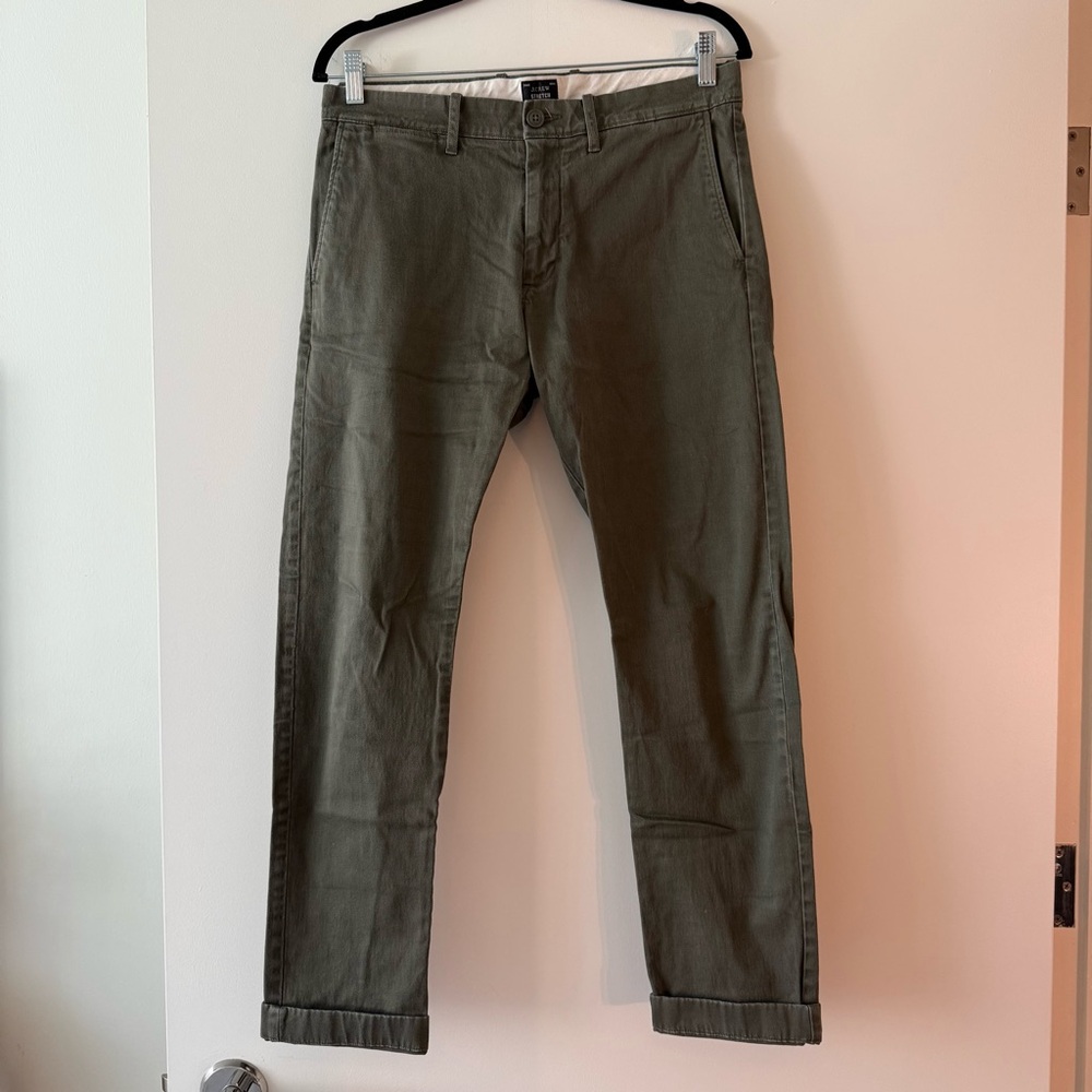 J Crew Men’s Olive Slim Chinos